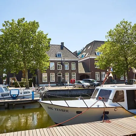 Hotel The Yard Zuidkade 4*