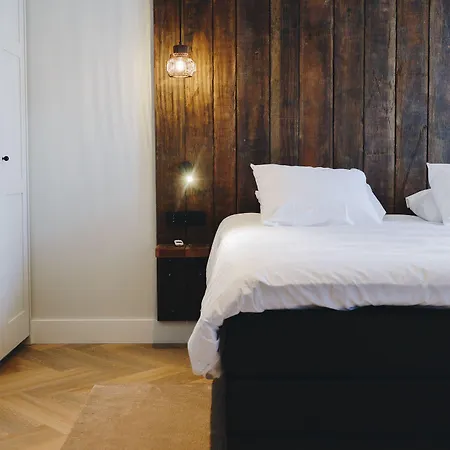 The Yard Zuidkade فندق فيخل