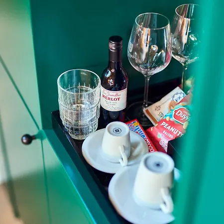 The Yard Zuidkade 4*