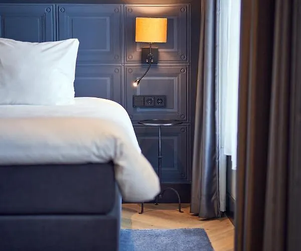 Hotel The Yard Zuidkade 4*