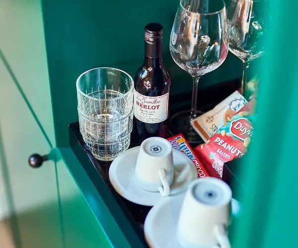 Hotel The Yard Zuidkade