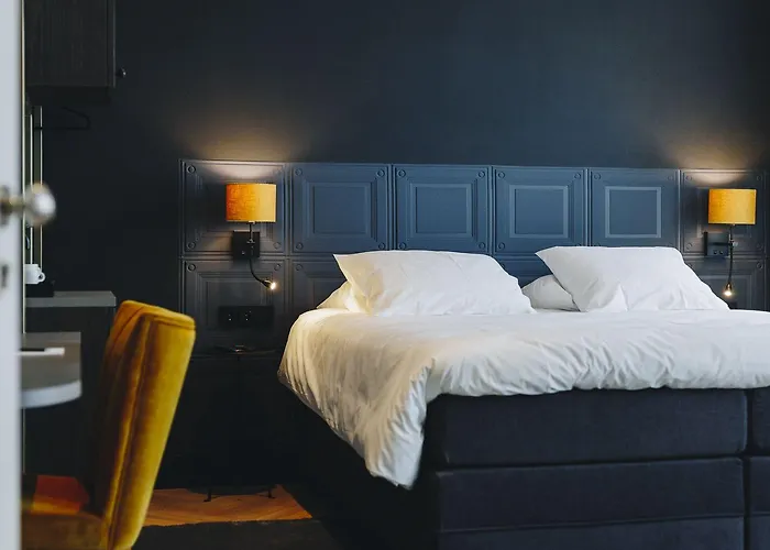 Hotel The Yard Zuidkade 4*