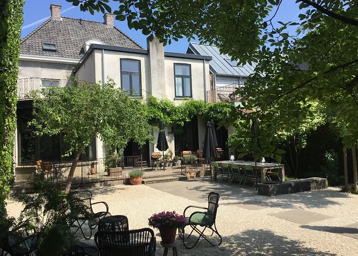 The Yard Zuidkade Hotel