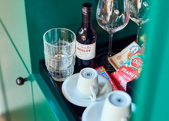 The Yard Zuidkade 4*