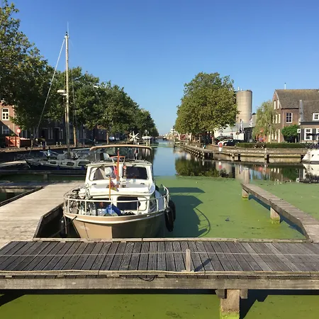 The Yard Zuidkade מלון