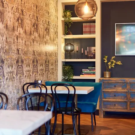 The Yard Zuidkade מלון 4*