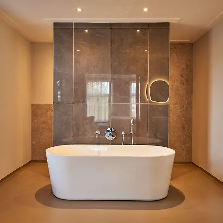 מלון The Yard Zuidkade