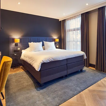 מלון The Yard Zuidkade