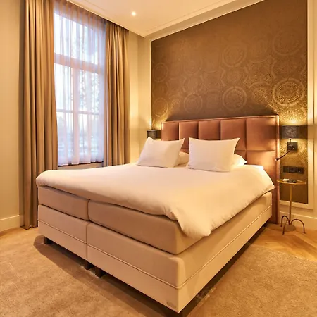 The Yard Zuidkade 4* ווכהל