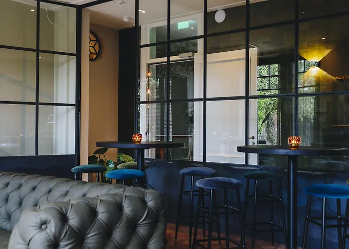 The Yard Zuidkade 4*