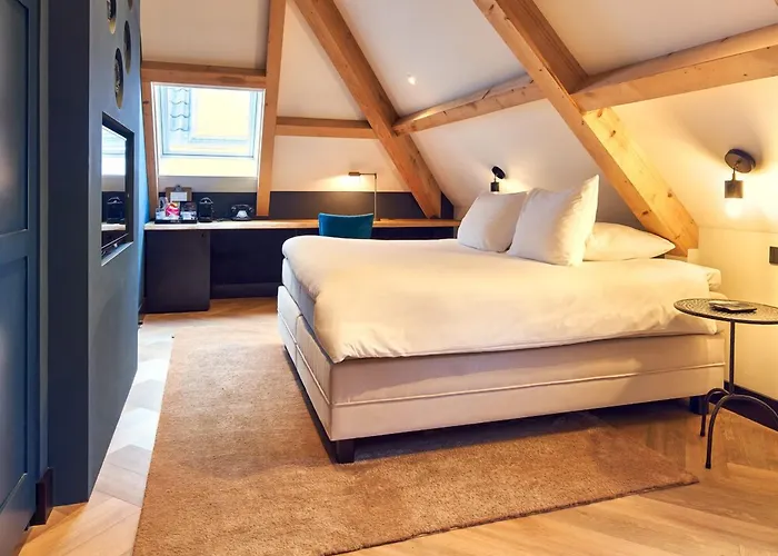 Szálloda The Yard Zuidkade